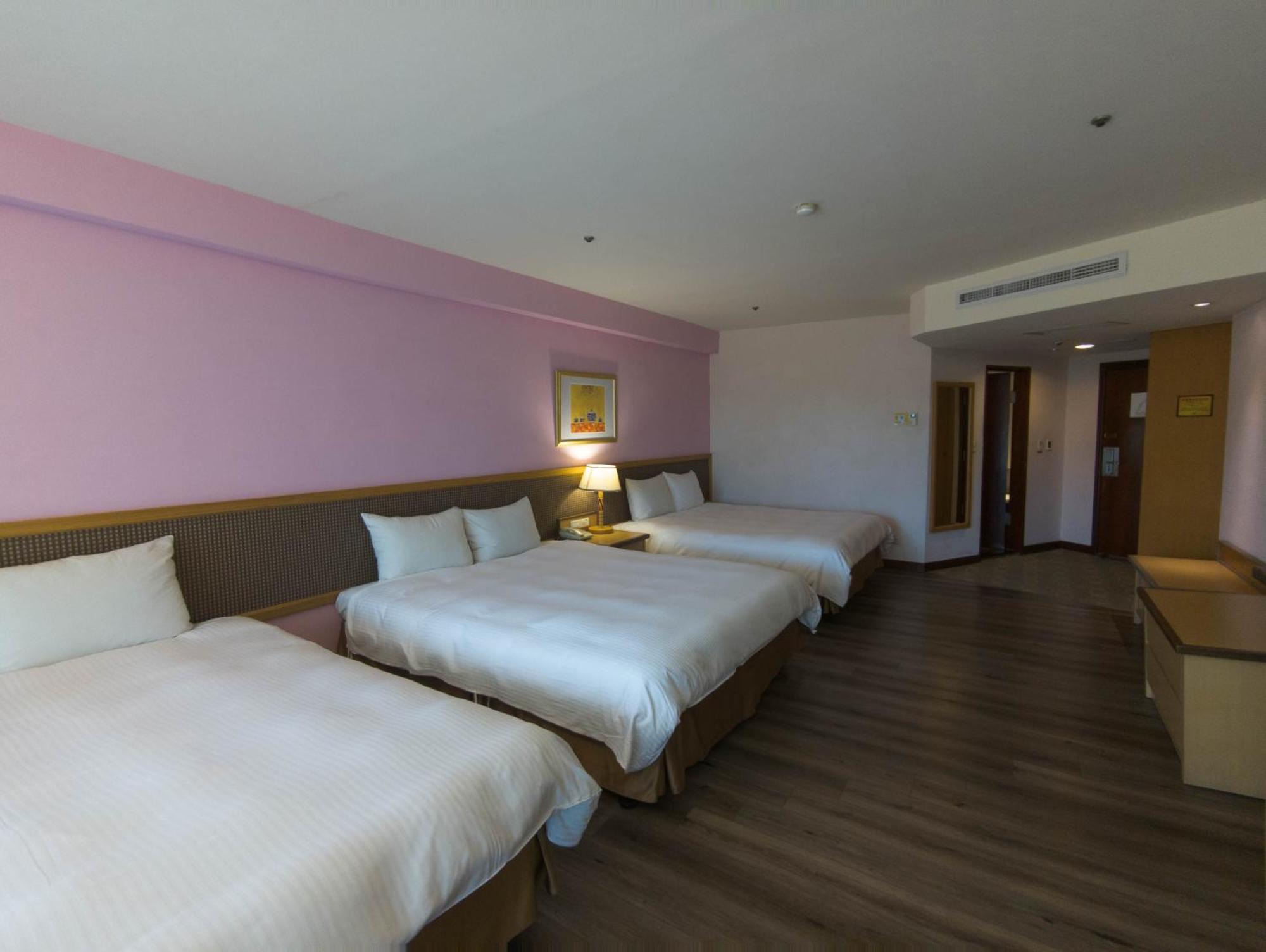 Howard Beach Resort Kenting Exterior foto A room at the hotel