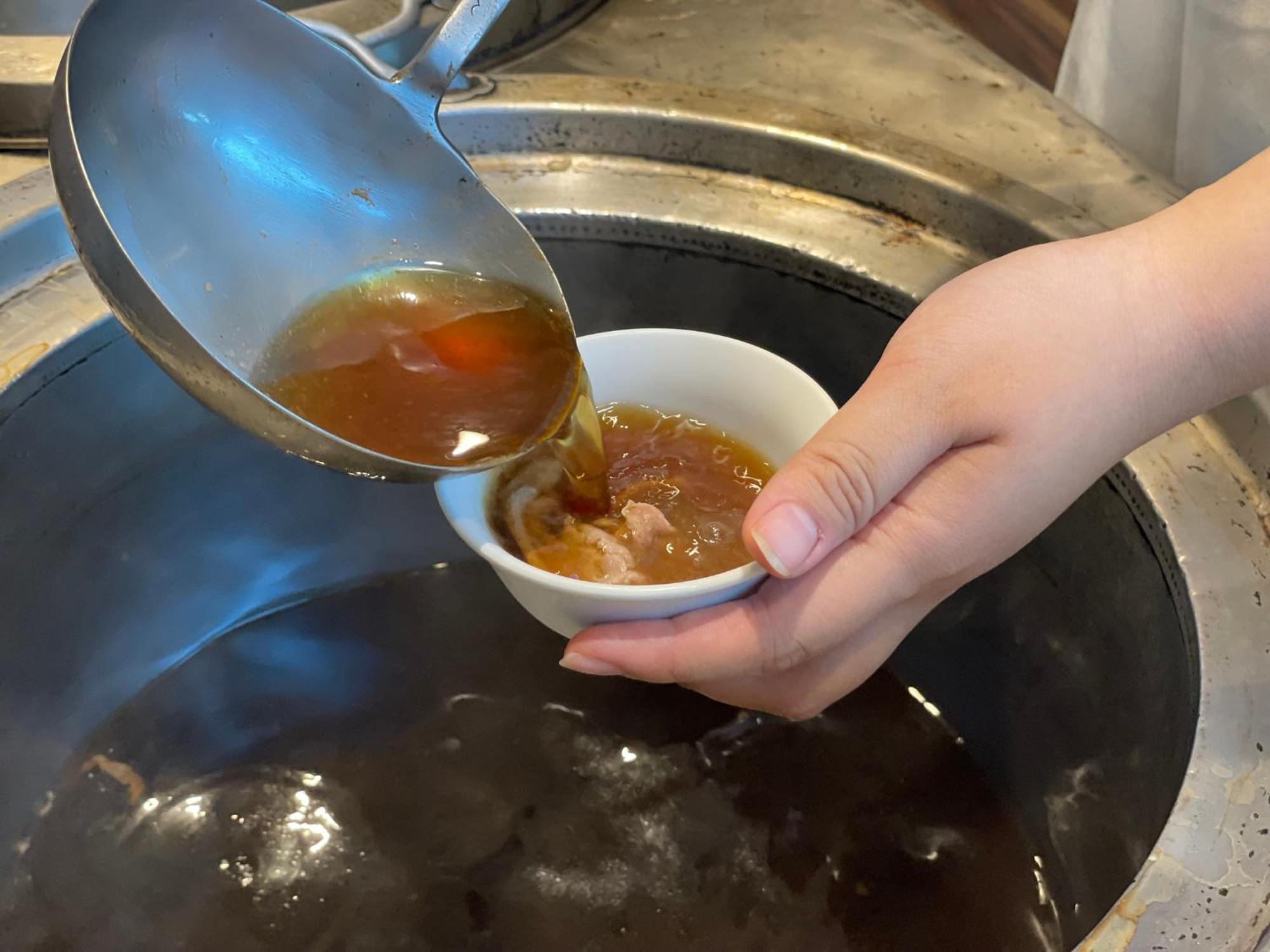 Howard Beach Resort Kenting Exterior foto A ladle of dashi