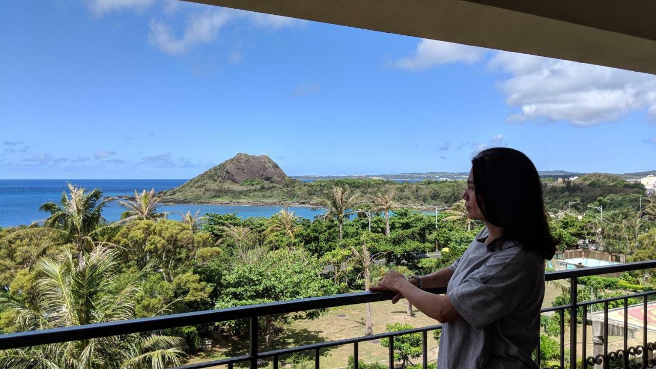 Howard Beach Resort Kenting Exterior foto View of the Rock of Tinian from the Tinian International Conference Center