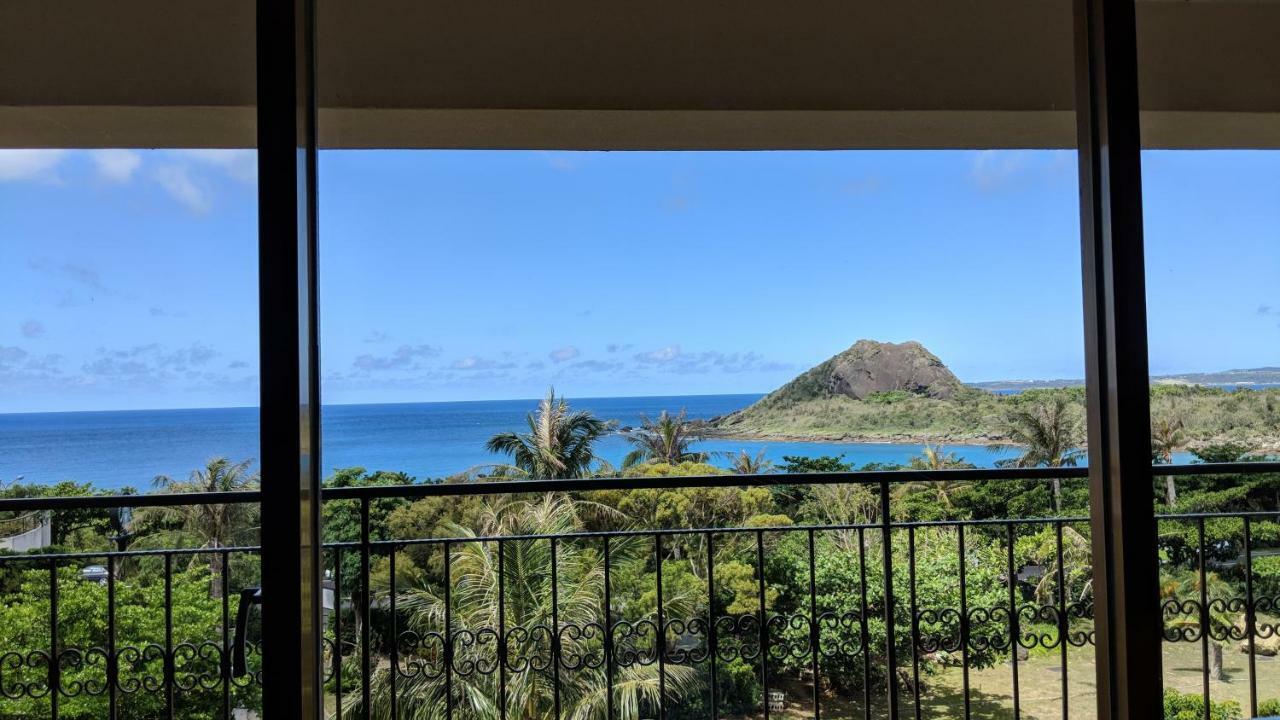 Howard Beach Resort Kenting Exterior foto View of the bay from the hotel