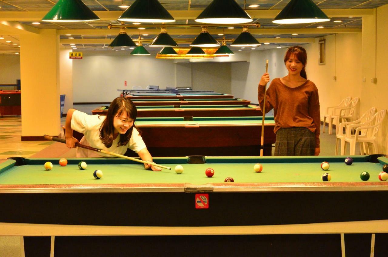 Howard Beach Resort Kenting Exterior foto Pool table