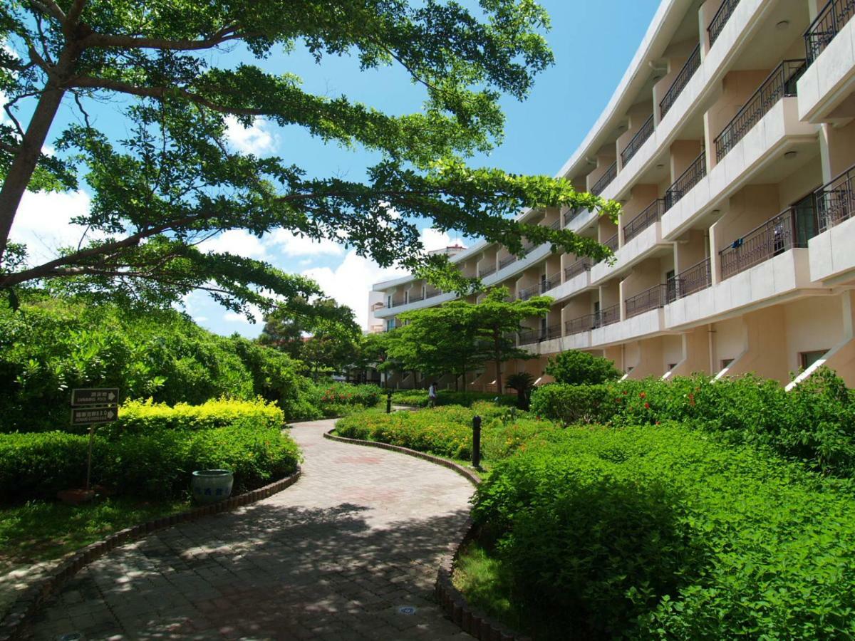 Howard Beach Resort Kenting Exterior foto The University of Shiga Prefecture